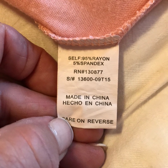 Leshop V-Neck Top - Picture 7 of 8